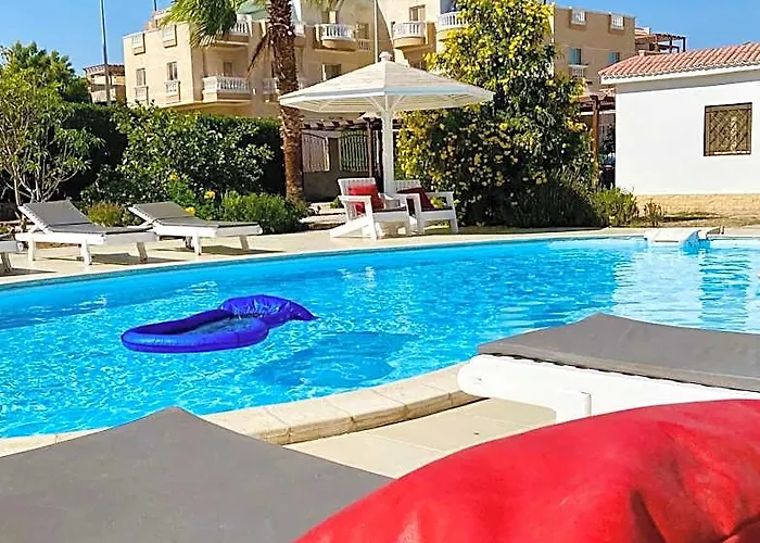 Cherry Mit Pool Anlagen 3* الغردقة